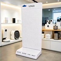 Présentoir de Magasin Personnalisé en Métal à Panneaux Perforés pour Appareils Électroménagers Intelligents : Purificateur d'Eau, Humidificateur, Aspirateur Robot, Outils