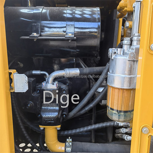 Mini pelleteuse SANY SY75C d'occasion Mini pelleteuse SANY SY26U 35u SY55 SY60 SY75c SY95c sur plusieurs chantiers de construction - Product Image 3