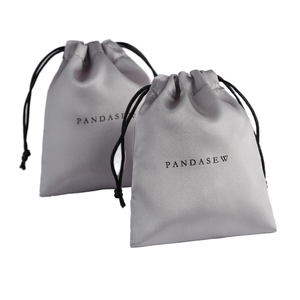 ถุงใส่เครื่องประดับแบบมีเชือกผูก ขายดี พร้อมโลโก้สั่งทำได้ ขนาดและสีตามต้องการ ถุงเก็บของขวัญ ถุงใส่เครื่องประดับคุณภาพพรีเมียม บรรจุภัณฑ์เครื่องประดับ ถุงโชว์เครื่องประดับ - Product Image 2