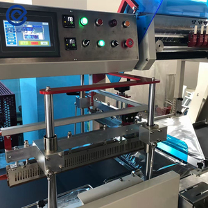 Machine d'emballage rétractable à barre verticale en <span class=keywords><strong>L</strong></span> automatique Machine d'emballage scellant et rétractable Machine d'emballage rétractable pour nouilles de tasse - Product Image 6