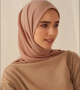 2023 OEM OrderHijab Supplier Plain Malaysia Indonesia Muslim Women Headscarf Ethnic Chiffon Tudung Bawal Scarves Shawl Hijab