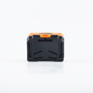 Linterna frontal LED recargable a prueba de agua para pesca con luz brillante y cuerpo de plástico - Product Image 2