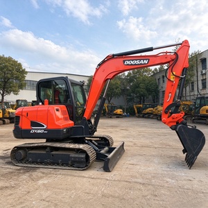 Mini-excavatrice d'occasion Doosan DX60-9C de 6 tonnes, fabriquée en Corée, en excellent état, à Shanghai - Product Image 1