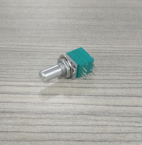 Terwin Eenvoudig Montage Audio Versterker <span class=keywords><strong>Volume</strong></span> Interphone 9Mm 5 Pin 10K Horizontale Potentiometer Met Schakelaar - Product Image 4