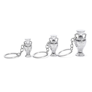 Porte-clés Ornement Trophée Coupe d'Europe de Football Souvenir La Liga Serie A pour Modèle <span class=keywords><strong>01</strong></span> Accessoire - Product Image 3