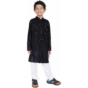 Ensemble de kurta classique pour garçons en rayonne noire |   Tenue traditionnelle pakistanaise à manches longues pour enfants, style ethnique, pour mariage et festivals, coupe classique - Product Image 1