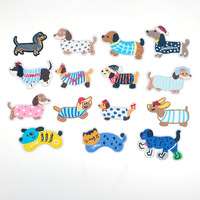 Appliques thermocollantes brodées en forme de chiens et chiots variés (y compris le Teckel) pour vêtements, style Anime