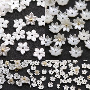 White Flower Beads Plastic Resin Jewelry DIY Hair <b>Accessories</b> Pendant Bracelet Craft Supplies Spring 2025 Yiwu Origin - Product Image 1