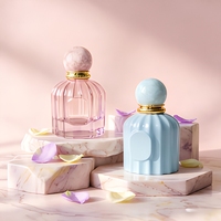 Flacon de parfum en verre cylindrique vide de luxe personnalisé 100 ml, rechargeable en gros avec bouchon magnétique, pulvérisateur à pompe, diffuseur à bâtonnets