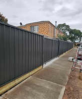 Panneaux de clôture de jardin en aluminium de luxe Revêtement en poudre Classique écologique pour les clôtures de sécurité extérieures Clôture de cour Allée Balcons