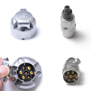 Conector y Enchufe de Aluminio de 7 Pines para Automoción, Estándar MO 161, Metal Plateado con Contactos Dorados - Product Image 3