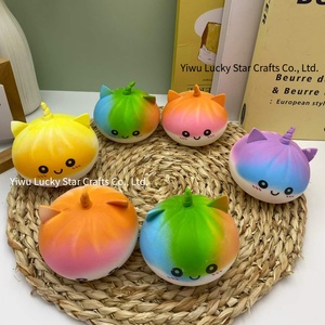 Nuevo Juguete Antiestrés de Unicornio en Forma de Bollo de Colores Arcoíris, Juguetes Blandos de Malta para Aliviar el Estrés, Unicornios Blandos de Malta - Product Image 6