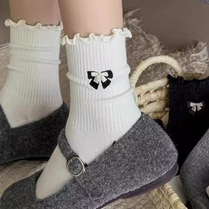 Women's Ruffled Slouch <b>Socks</b> Bow Pattern Mid-Calf Breathable Sweat-Absorbing Polyester Fiber Casual <b>Socks</b> For Youth - Product Image 4