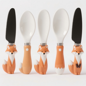 Ensemble de pichets en céramique Fox - Peints à la main en 3D avec tasses, commande en gros personnalisée <span class=keywords><strong>pour</strong></span> la verrerie domestique et l'approvisionnement des magasins <span class=keywords><strong>pour</strong></span> enfants - Product Image 3