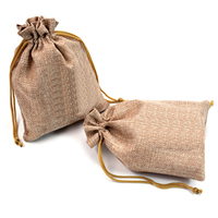 Nouvel arrivage Pochette en toile de jute couleur nature Pochette à bijoux de haute qualité Sac à bonbons en lin réutilisable pour les fêtes de fin d'année