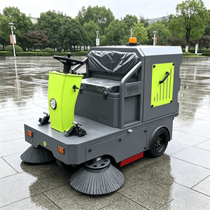 เครื่องทำความสะอาดถนนแบบนั่งขับขนาดเล็ก รุ่นใหม่ ConTour Industrial Mini Ride-On Street Sub-Compact 13000 รอบ/ชม. ประสิทธิภาพสูง แบตเตอรี่ 48V 73Ah - Product Image 5
