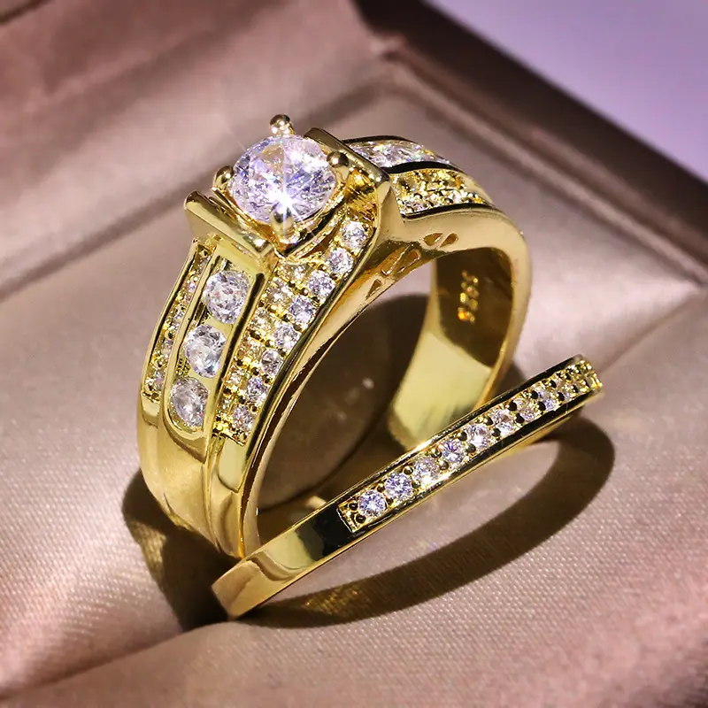 CAOSHI Neuer 18 Karat vergoldeter Full Diamond Princess Square Zirkon ring Europäischer und amerikanischer Luxus 2-teiliger Ehering