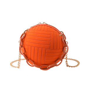 Sac à main d'hiver pour femme, style basketball, avec fermeture éclair unique, rivets, imprimés animaliers, en flanelle, portable, avec chaîne, sac à bandoulière Tanjing - Product Image 5