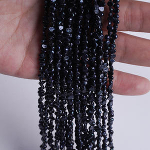 Direct Factory Sale New 3-4mm <b>Black</b> Two Sided Light Side Hole Freshwater Pearl Button <b>String</b> Natural Semi-Finished Product - Product Image 4