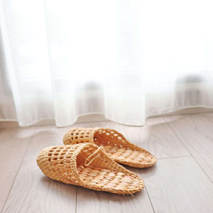 Vente en gros de pantoufles sandales en jacinthe d'eau faites à la main tissu naturel écologique de haute qualité meilleur prix hôtel - Product Image 4