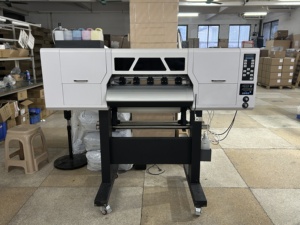 Impresora DTF A1 de 60 cm con cabezal I3200 XP600, sistema automático de agitación y retorno de polvo, solución de bajo costo para la impresión de prendas en su inicio. - Product Image 3
