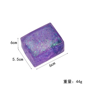 Balles anti-stress en forme de glaçon scintillantes, jouets sensoriels pour enfants, jouets à presser colorés en forme de glaçon pour adultes et enfants, cadeaux - Product Image 5