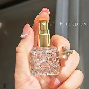 Mini flacons de parfum vides de luxe de 10 ml Bouteilles de désodorisant carré en verre de voyage de 10 ml Parfum en verre pour climatiseur - Product Image 3