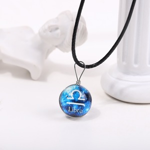 Collar de cadena PFT Vintage Zodiac con colgante personalizado de PU+esmalte de color, chapado en plata, luminoso, para regalo de <span class=keywords><strong>pareja</strong></span> unisex - Product Image 2