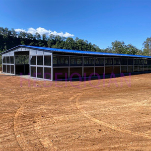 ห้องม้าสำหรับปศุสัตว์แบบพกพาที่มีหลังคามีเสถียรภาพม้าชั่วคราวแบบปรับแต่งได้ - Product Image 6