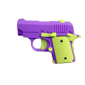 Celebridad de Internet 3D mini pistola de juguete 1911 Cub rábano soplado cámara de juguete sin disparar descompresión Niño - Product Image 1