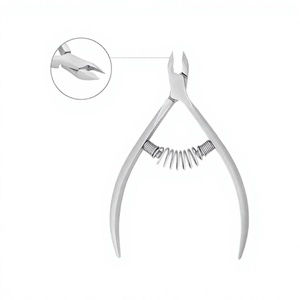 Cortacutículas de Precisión con Hoja Curva, Herramienta Resistente para Remover Piel de Uñas, Agarre Ergonómico, Calidad Profesional para Salón de Belleza - Product Image 1