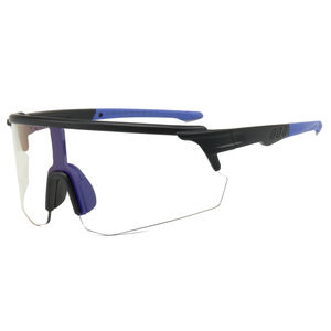 Lunettes de soleil de cyclisme de luxe avec vision nocturne ombre à changement de couleur énergie solaire UV400 PC polarisé pour les activités de plein air - Product Image 2