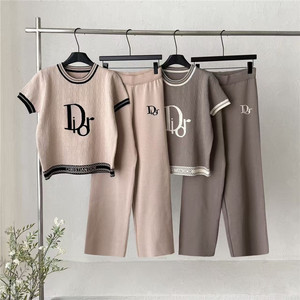 Ensemble tricoté mode estivale pour <span class=keywords><strong>femme</strong></span> : Haut jacquard à col rond avec motif lettres, coupe jeune et décontractée, et <span class=keywords><strong>pantalon</strong></span> ample deux pièces long - Product Image 6