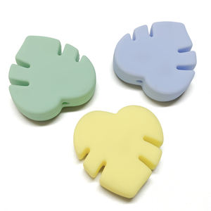 New Customized DIY <b>Leaves</b> Food Grade Non-Toxic Silicone Focal Beads <b>Light</b> Cute Cartoon Design for Pen - Product Image 5