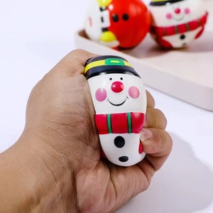 Jouet Squishy Amy Rabbit en PU imprimé couleur, à récupération lente, Père Noël, cadeau promotionnel de Noël, vente en gros en stock - Product Image 1