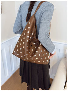 2026 New Arrival Trendy Edgy Riveted Shoulder <b>Bag</b> A Versatile High-End and Niche-Style Handbag - Product Image 4