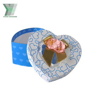 Wholesale price christmas cardboard heart shaped chocolate candy cookie gift paper box with PVC window