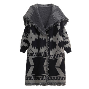 Maglione di moda invernale a maglia calda da <span class=keywords><strong>donna</strong></span> Maxi lungo autunno autunno Casual con chiusura a colori con nappe <span class=keywords><strong>Cardigan</strong></span> cappotti da <span class=keywords><strong>donna</strong></span> - Product Image 2