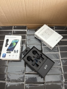 Mini 2 Gói Không Dây Ve Áo Microphone Lavalier Dòng Sống Loại C Điện Thoại 2 Trong 1 Không Dây Ghi Âm Microphone Cho Iphone Pk Sm7B - Product Image 6