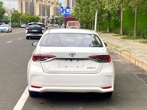 <span class=keywords><strong>Toyota</strong></span> <span class=keywords><strong>Corolla</strong></span> 1.8L Hybride d'occasion Berline Modèle 2024 E-CVT 5 Places Économe en Carburant pour Vente en Gros aux Concessionnaires - Product Image 4