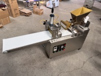 Machine d'extrusion industrielle pour barres de granola, barres de céréales et barres protéinées
