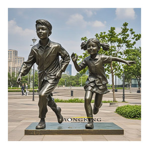Escultura de Bronce de Tamaño Real de Padre e Hija, Estatua de Metal Fundido de Padres e Hijos para Exteriores - Product Image 2