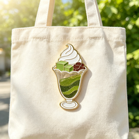 Épingles à revers populaires en sable mouvant, badges en métal à paillettes pour chapeaux et sacs, épingles émaillées personnalisées Matcha Chocolat avec carte – Vente en gros