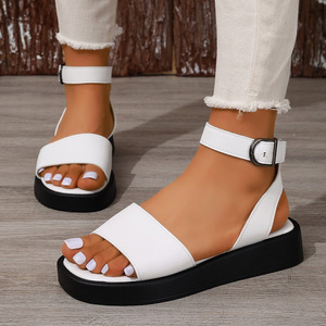 Nouvelle Arrivée Sandales Décontractées <span class=keywords><strong>Femme</strong></span> Grande Taille Été Compensées à Semelle Épaisse Talon Plat Brides Douce Semelle Intérieure Caoutchouc Saison Printemps - Product Image 2