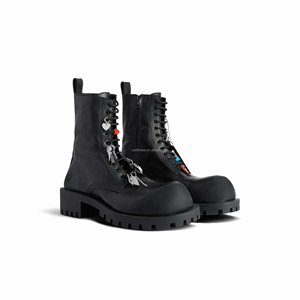 Chaussures habillées unisexes en cuir de taureau de qualité supérieure, à bout rond exagéré, avec breloques, à lacets, style Hummer Derby - Product Image 4
