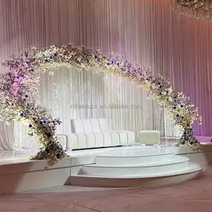 Büyük sahne eğrisi zemin çiçek standı yarı dairesel ark Metal düğün zemin standı ile boncuk perde