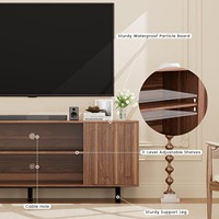 Meubles TV modernes du milieu du siècle, tables pour téléviseurs de 55 à 65 pouces, console multimédia en bois avec portes cannelées pour salon
