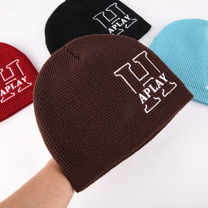 Wholesale Custom Leather Patch <strong>Winter</strong> Beanie,Fisherman Skull Hats <strong>Winter</strong> <strong>Cap</strong> - Product Image 5