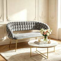 Nouveau Canapé en Velours 3D à Dossier Capitonnée Effet Bulle 2026 avec Pieds en Métal Doré pour Salon, Hall d'Hôtel, Café