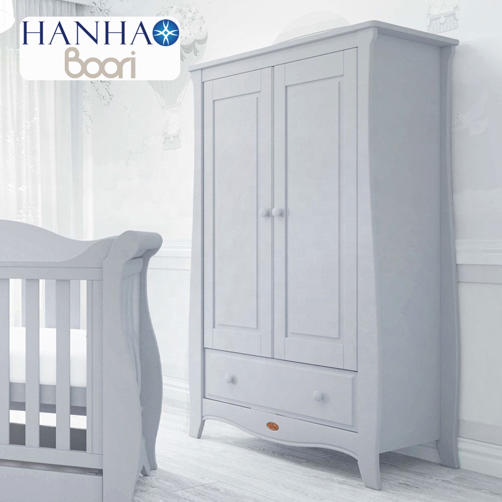 wardrobe for hanging clothes only